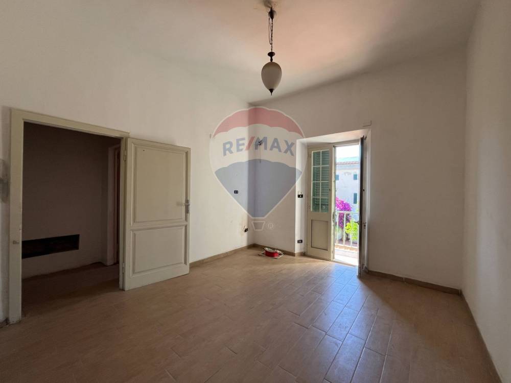 appartamento in vendita a Cecina