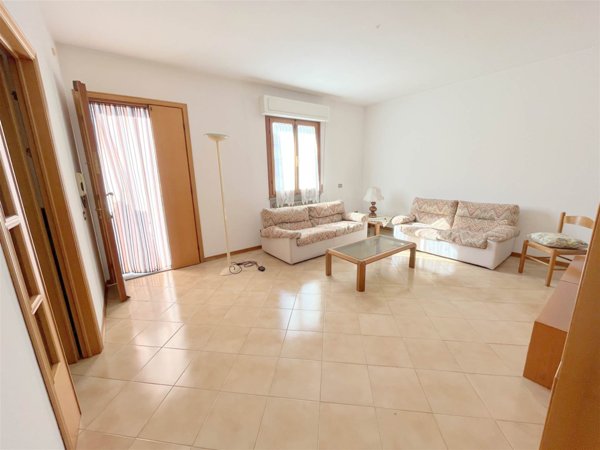 appartamento in vendita a Cecina