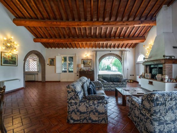 villa in vendita a Cecina
