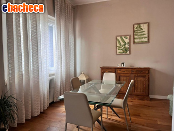 casa indipendente in vendita a Cecina