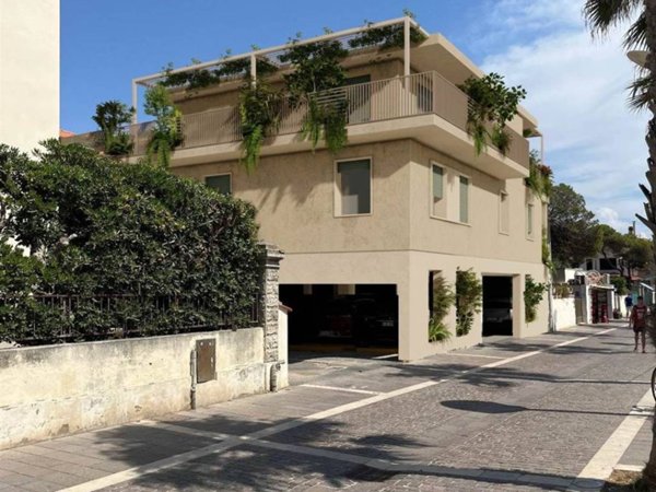 appartamento in vendita a Cecina