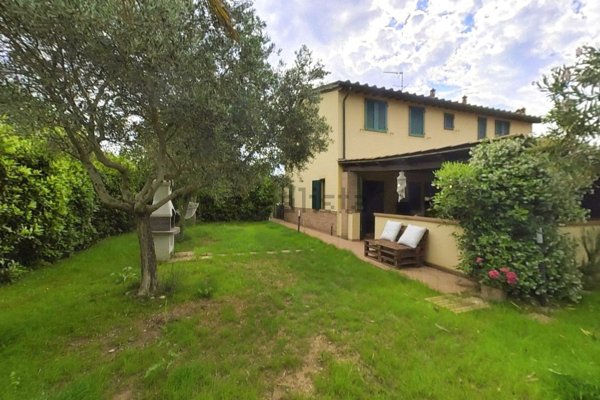 appartamento in vendita a Cecina