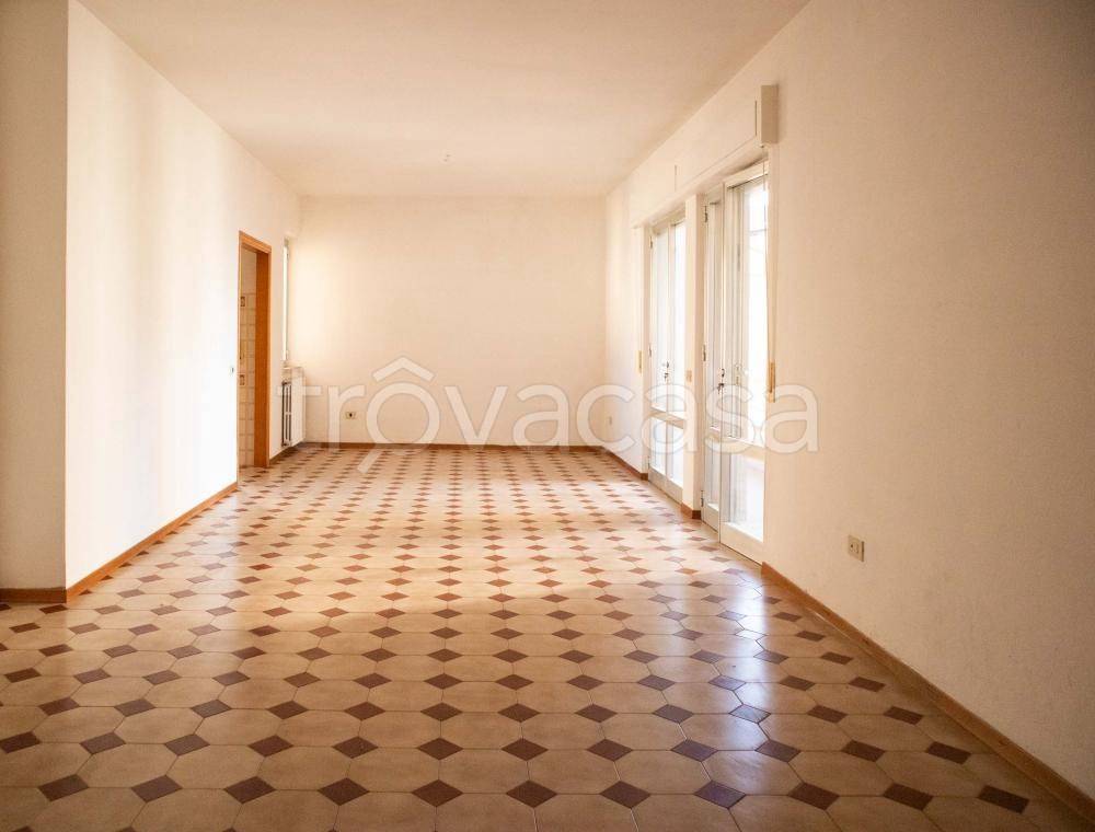 appartamento in vendita a Cecina