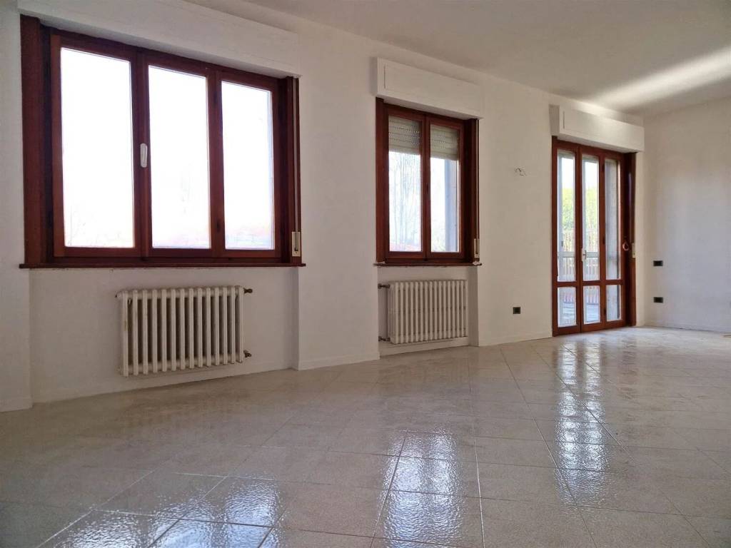appartamento in vendita a Cecina