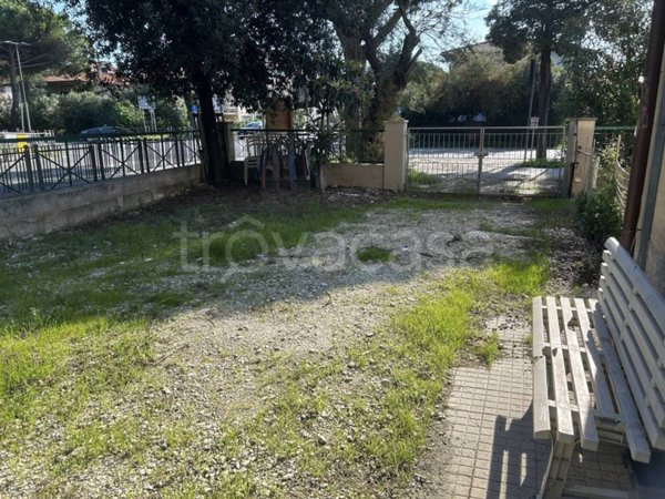 appartamento in vendita a Cecina