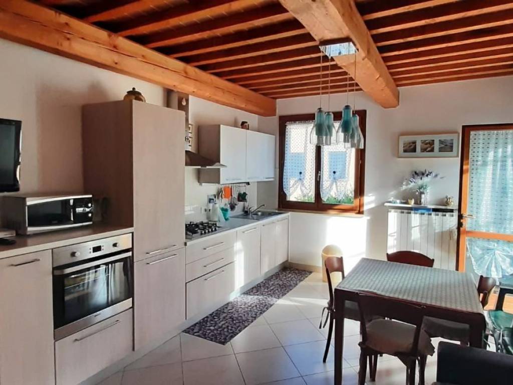 appartamento in vendita a Cecina