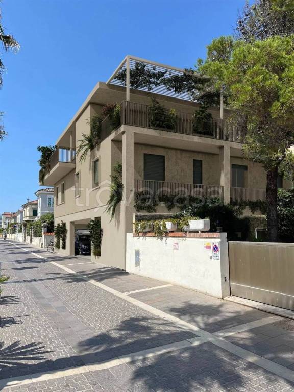 appartamento in vendita a Cecina