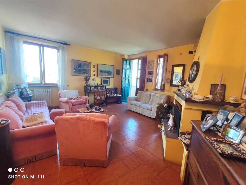 appartamento in vendita a Cecina