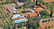 locale di sgombero in vendita a Cecina