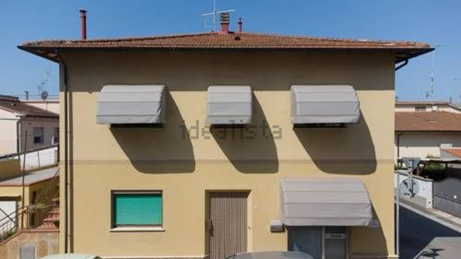 casa indipendente in vendita a Cecina