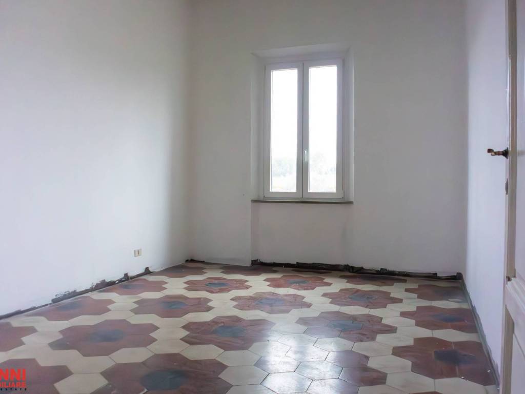 appartamento in vendita a Cecina