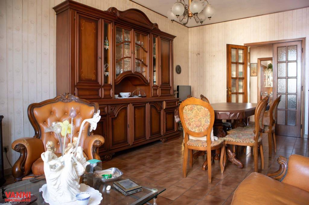 appartamento in vendita a Cecina
