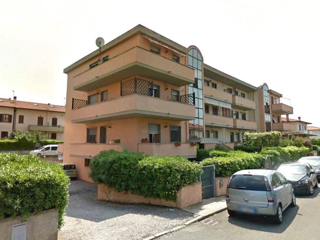 appartamento in vendita a Cecina