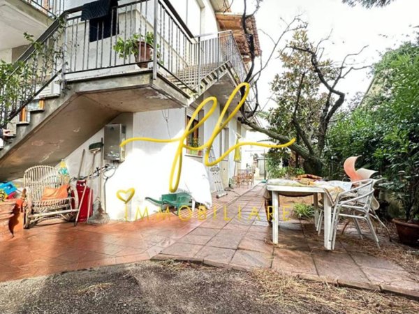 appartamento in vendita a Cecina