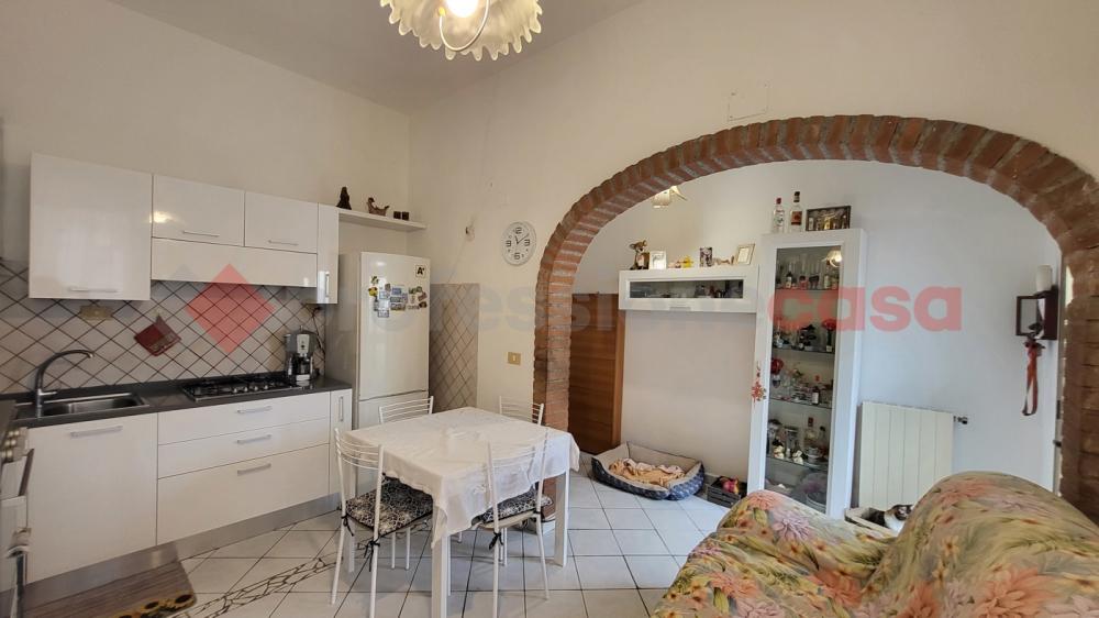 appartamento in vendita a Cecina
