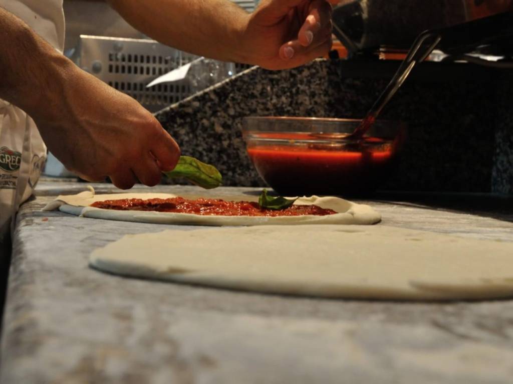 negozio in vendita a Cecina