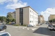 locale commerciale in vendita a Cecina