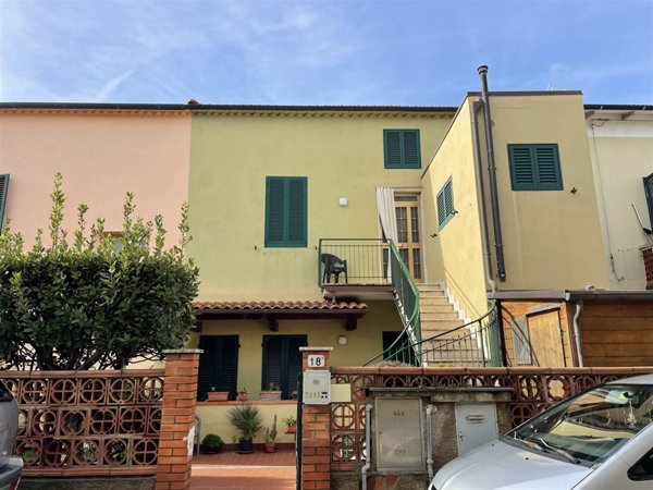 appartamento in vendita a Cecina