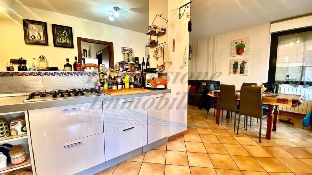 appartamento in vendita a Cecina