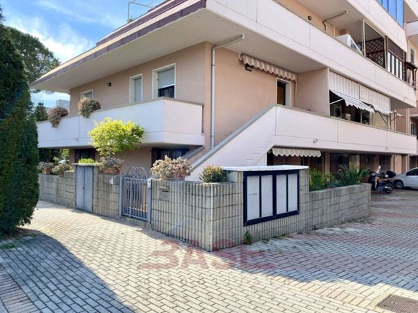 appartamento in vendita a Cecina