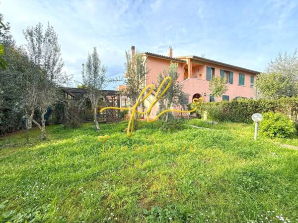 appartamento in vendita a Cecina