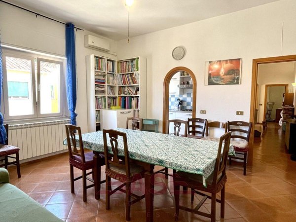 appartamento in vendita a Cecina