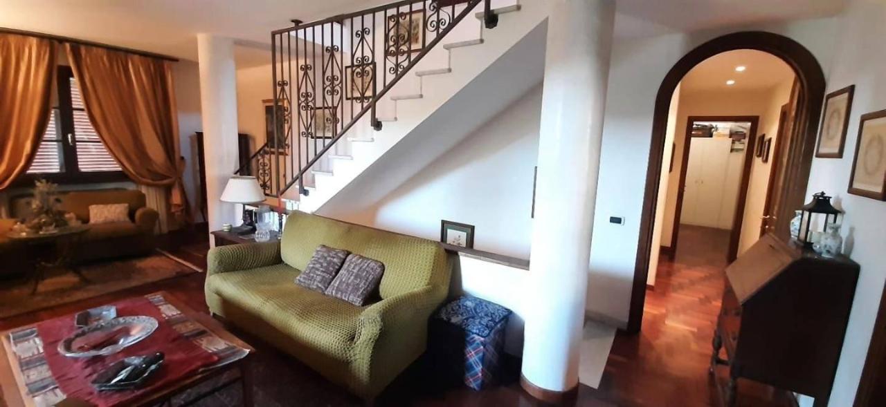 casa indipendente in vendita a Cecina