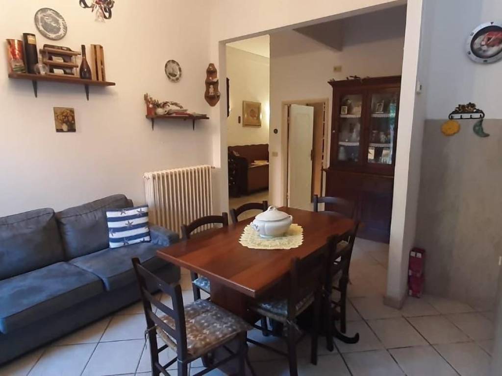 appartamento in vendita a Cecina