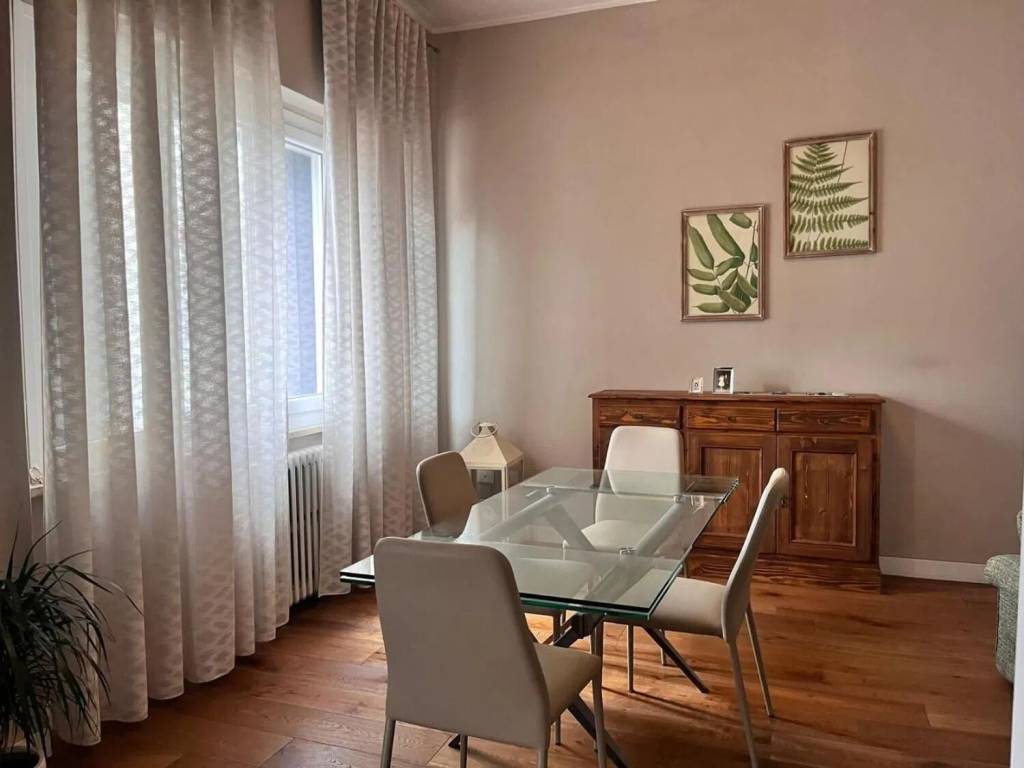 casa indipendente in vendita a Cecina