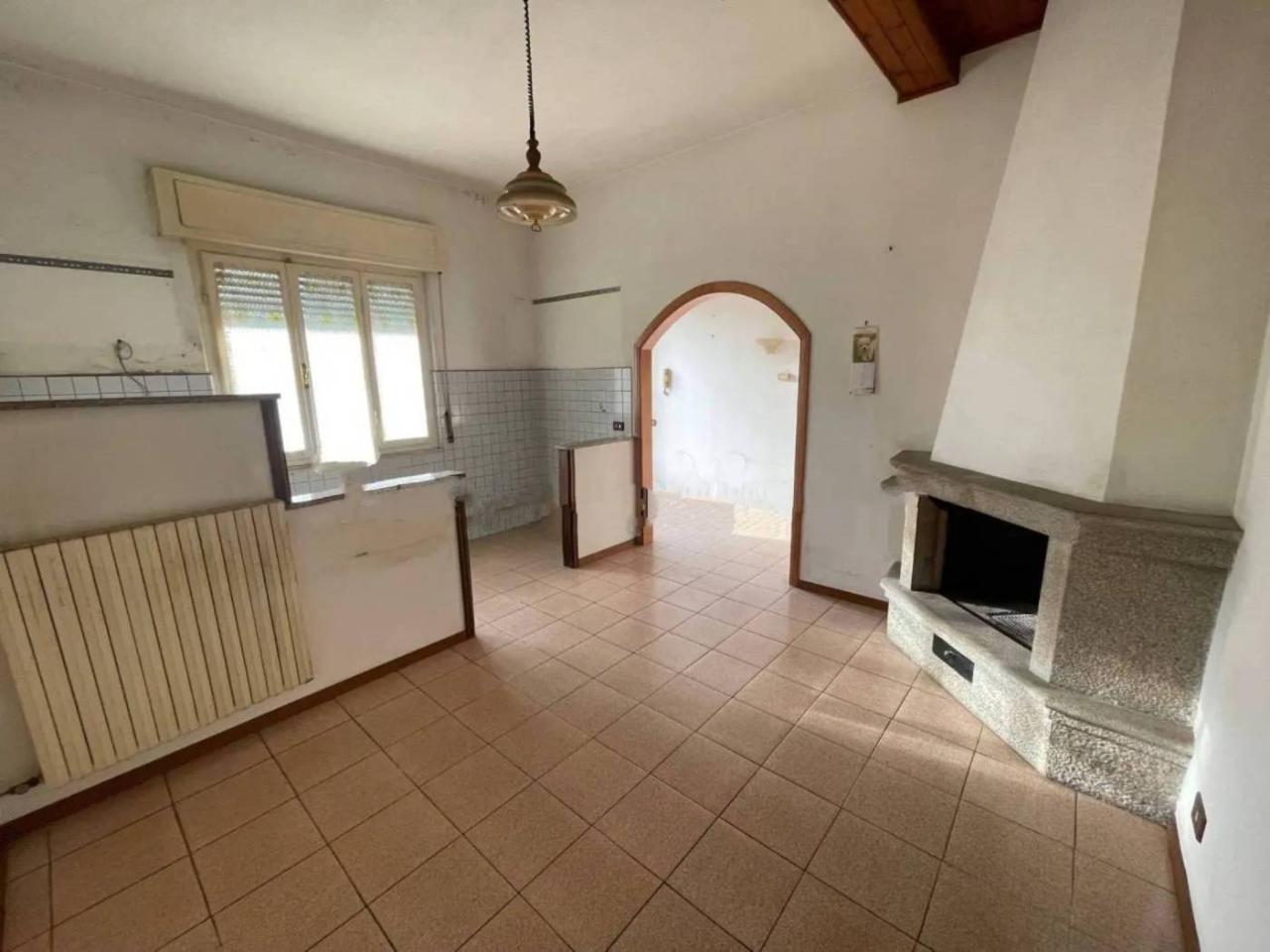 appartamento in vendita a Cecina
