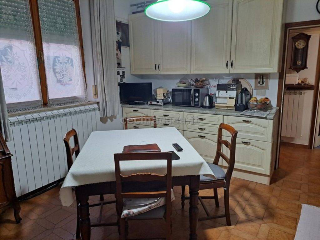 appartamento in vendita a Cecina