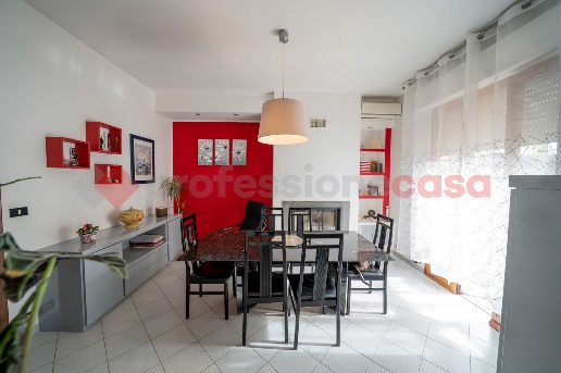 appartamento in vendita a Cecina