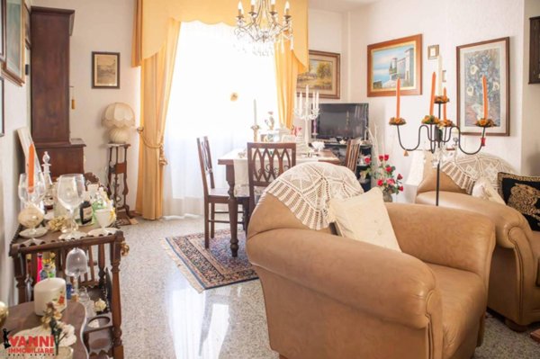 appartamento in vendita a Cecina