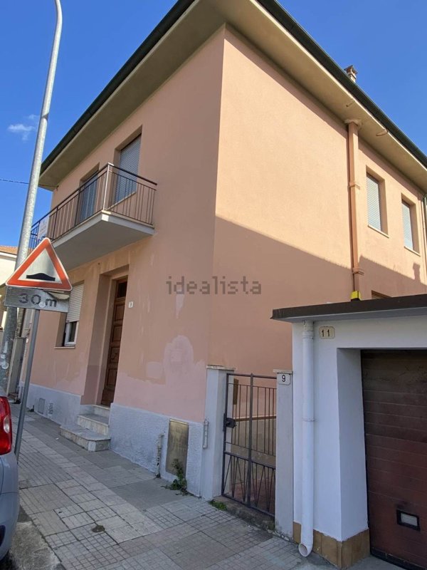 appartamento in vendita a Cecina