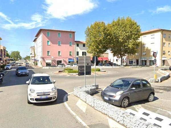 appartamento in vendita a Cecina