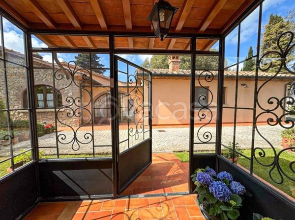 casa indipendente in vendita a Cecina