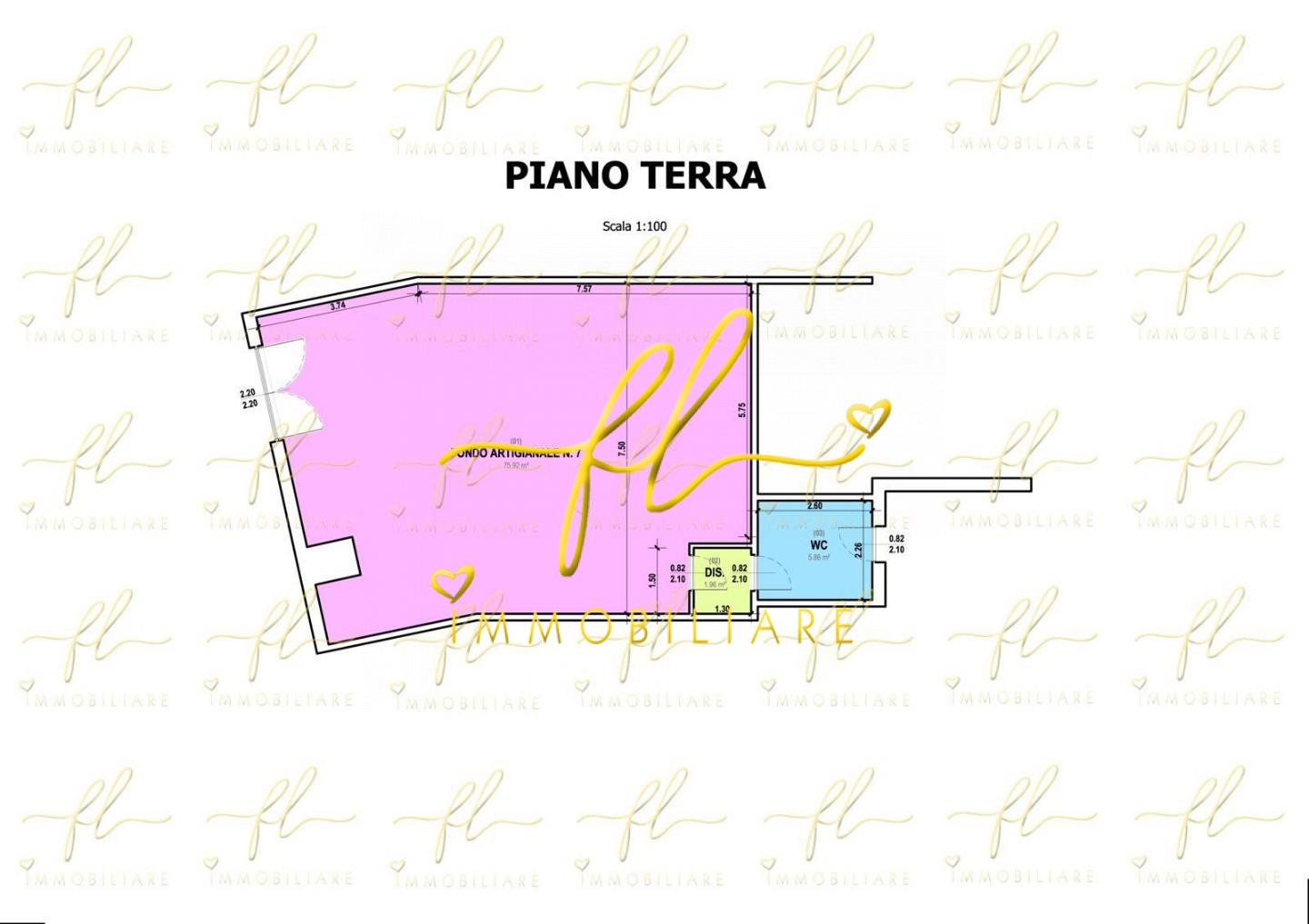 locale commerciale in vendita a Cecina