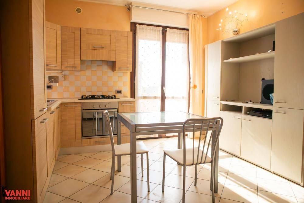 appartamento in vendita a Cecina