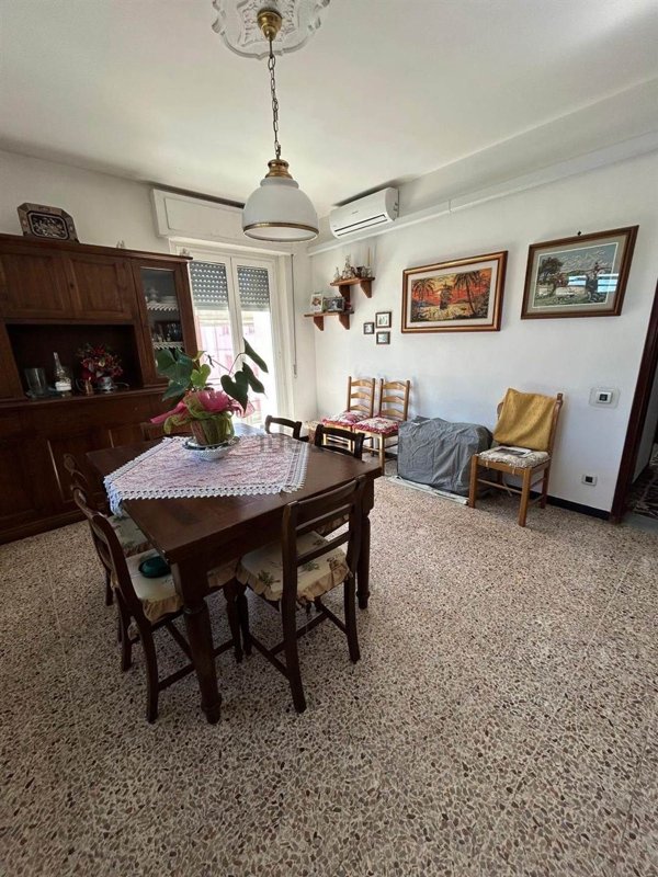 appartamento in vendita a Cecina