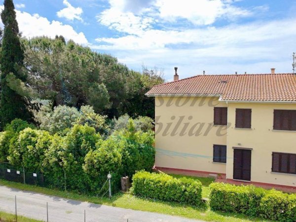 appartamento in vendita a Cecina