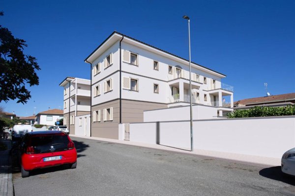 appartamento in vendita a Cecina