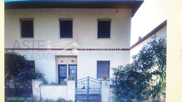appartamento in vendita a Cecina