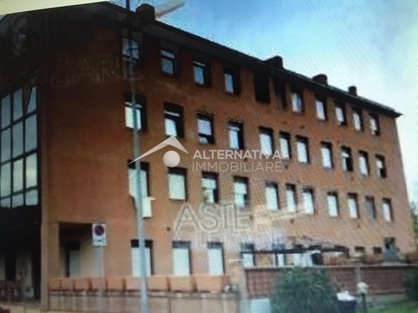 appartamento in vendita a Cecina
