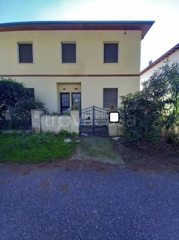 appartamento in vendita a Cecina