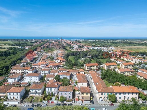 appartamento in vendita a Cecina