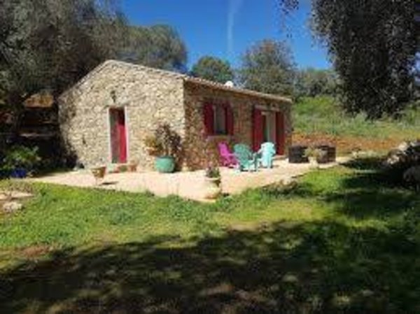 casa indipendente in vendita a Cecina