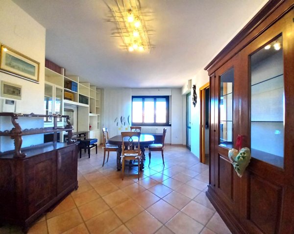 appartamento in vendita a Cecina