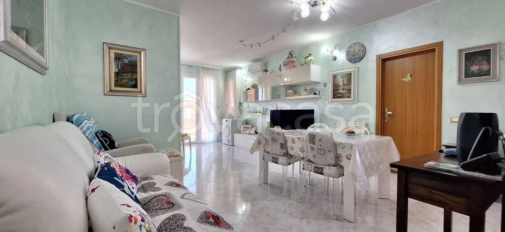 appartamento in vendita a Cecina
