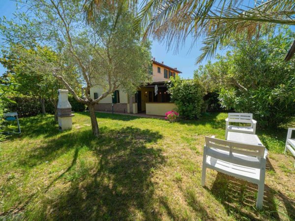 appartamento in vendita a Cecina