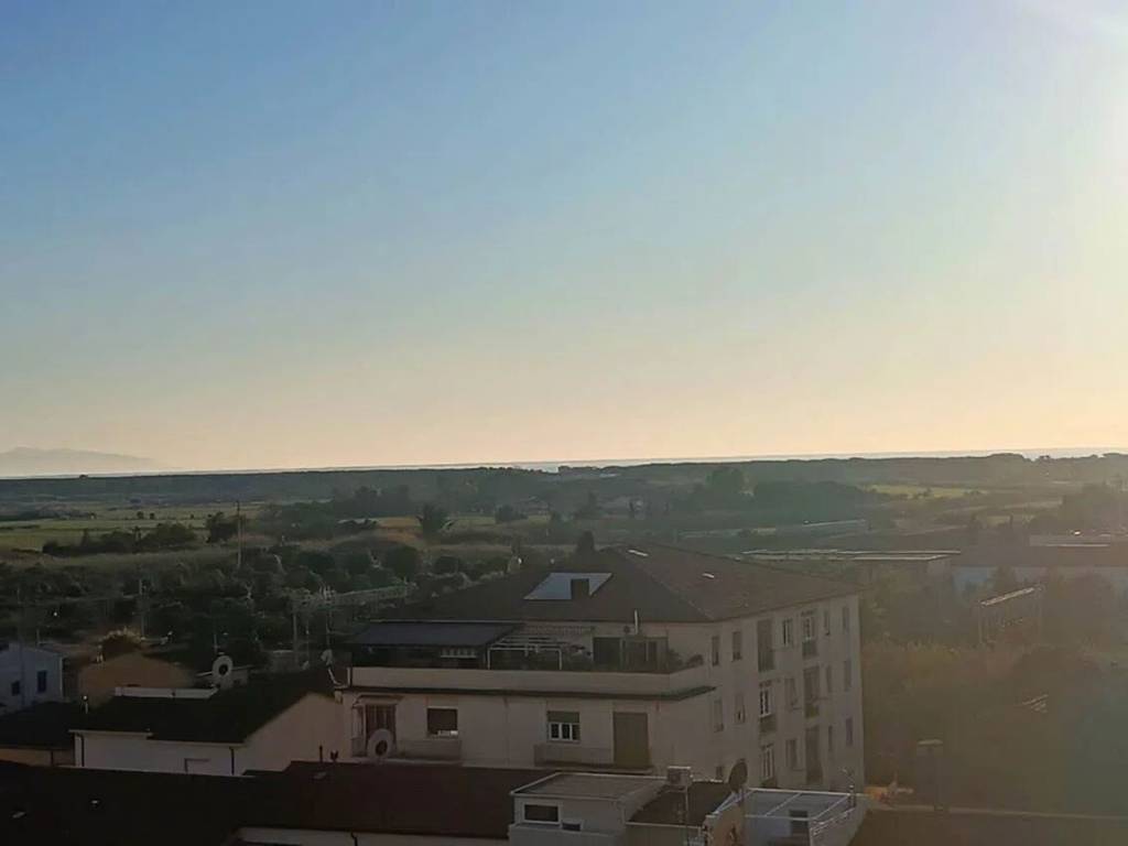 appartamento in vendita a Cecina